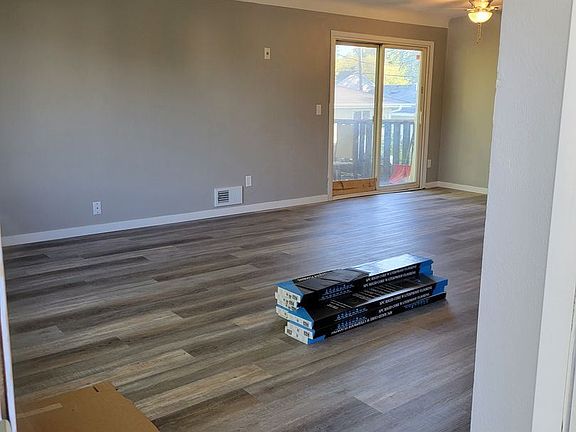 3rd image of 844 3rd St