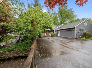19696 Suncrest Dr, West Linn, OR 97068