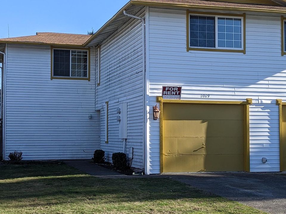 1st image of 1019 13th Street Ct E