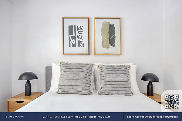 Rented by The Blueground | media 9