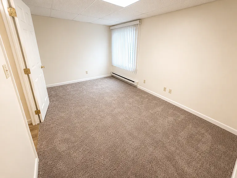 4310 Grays Gable Rd #B — Photo 6