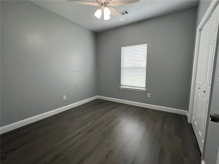 1518 Swamp Rd SE — Photo 18