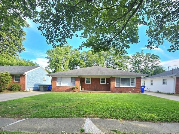 309 Woodview Ave #309
