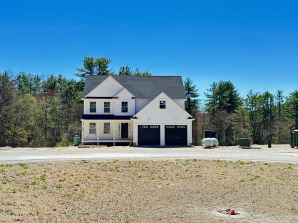 17 Shelburne Lane, Concord, NH 03301
