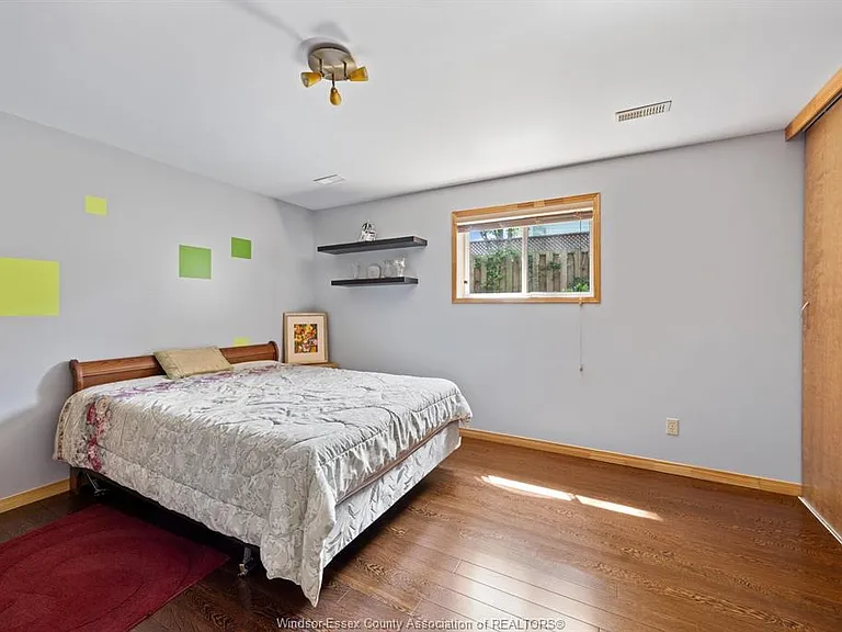 2315 Kevin St — Photo 19