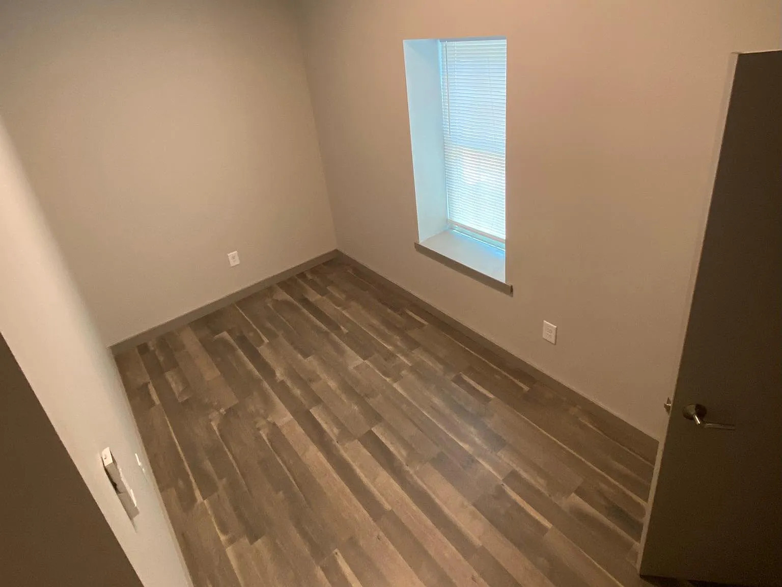 3162 Williamson Rd NW — Photo 4