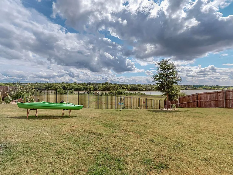 997 Shady Lane Dr — Photo 42