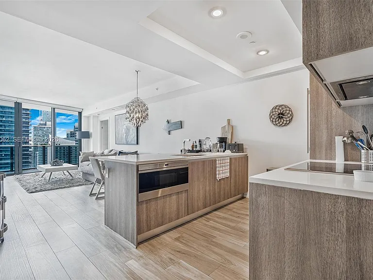 801 S Miami Ave #4302 — Photo 3