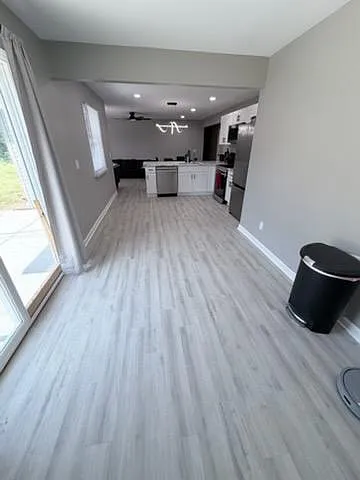 Den to Patio & Kitchen