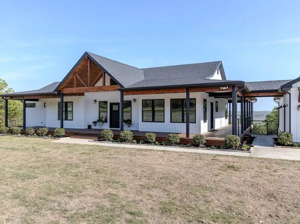 2000 N Main St, Greenwood, AR 72936
