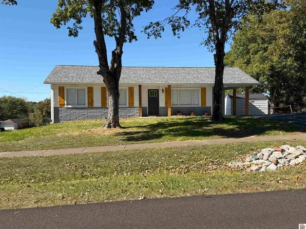 411 Walnut Dr, Kuttawa, KY 42055