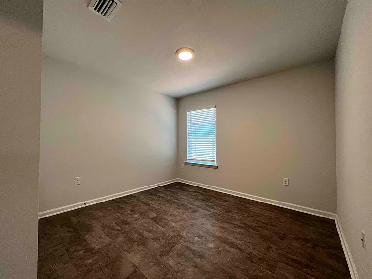 10227 Ruffian Rte — Photo 7