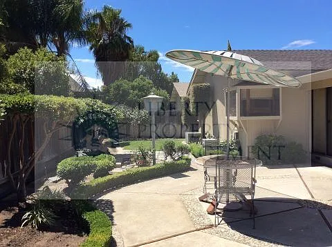 3 bed, 1679 sqft, $2,295 — Photo 2
