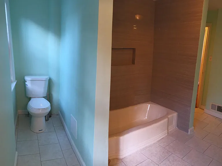 894 Tyson St — Photo 13