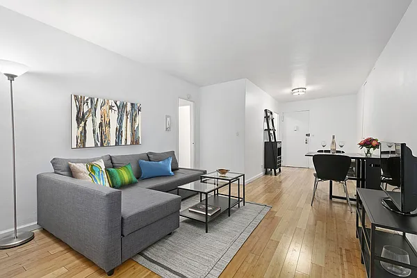 Sold by Compass | media 7