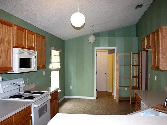 2nd image of 12931 Bridleford Dr