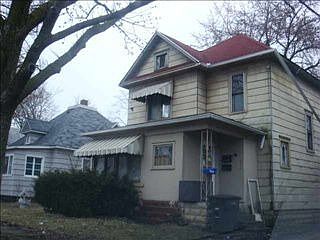 1st image of 1572 S Main St