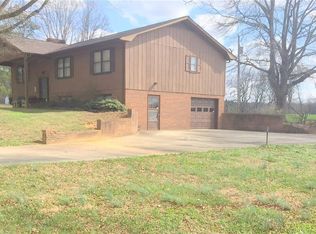 1675 Friendship Church Rd, Lexington, NC 27295