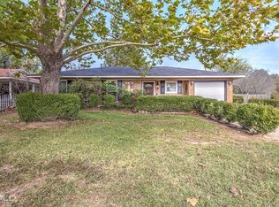 4800 Green Forest Cir, Shreveport, LA 71118