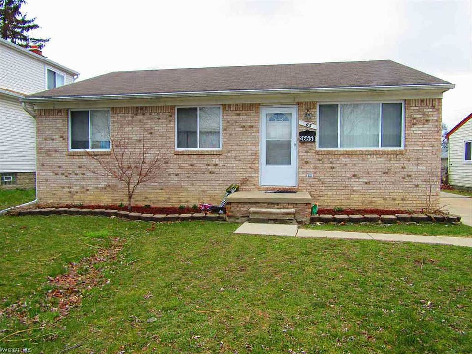 1st image of 26650 Groveland St