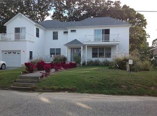 220 Cardinal Ave, Villas, NJ 08251