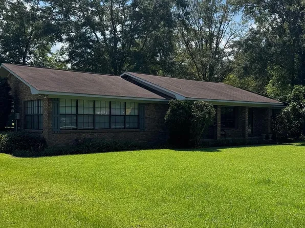 123 Helen St, Cowarts, AL 36321
