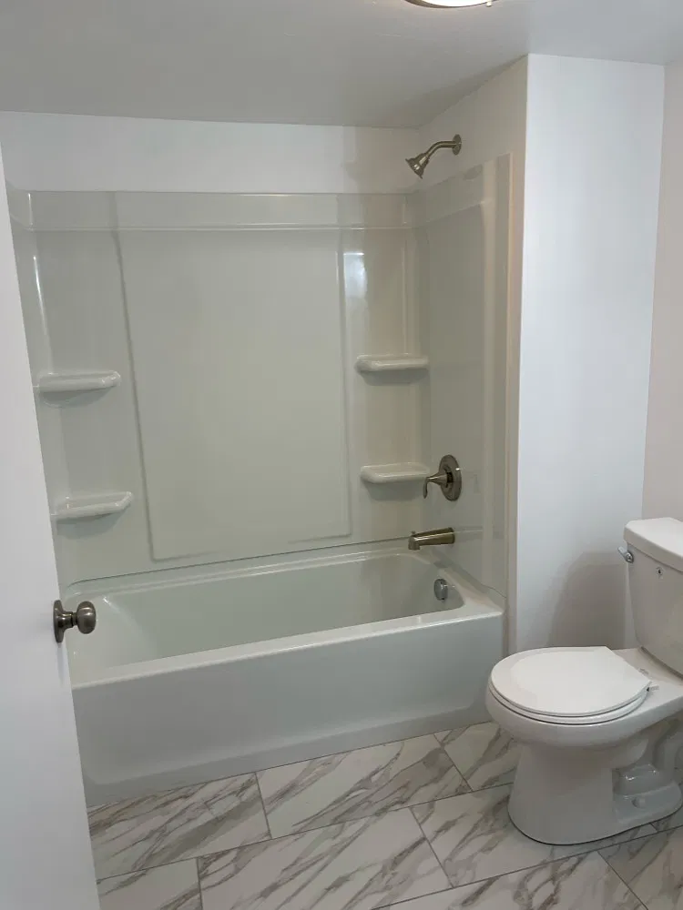 2 bed, 650 sqft, $1,350 — Photo 2
