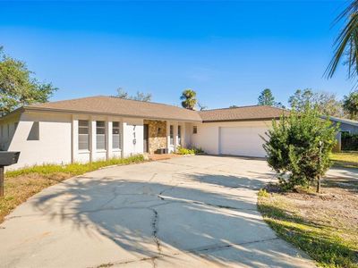 716 Riverside Dr, Tarpon Springs, FL, 34689