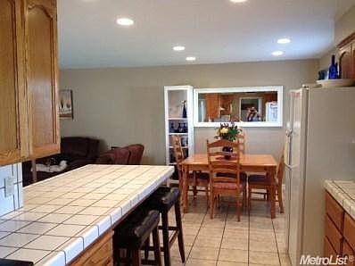 3rd image of 1221 S Crescent Ave