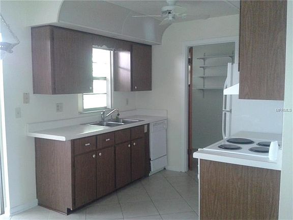 5th image of 1431 Lake Highland Dr