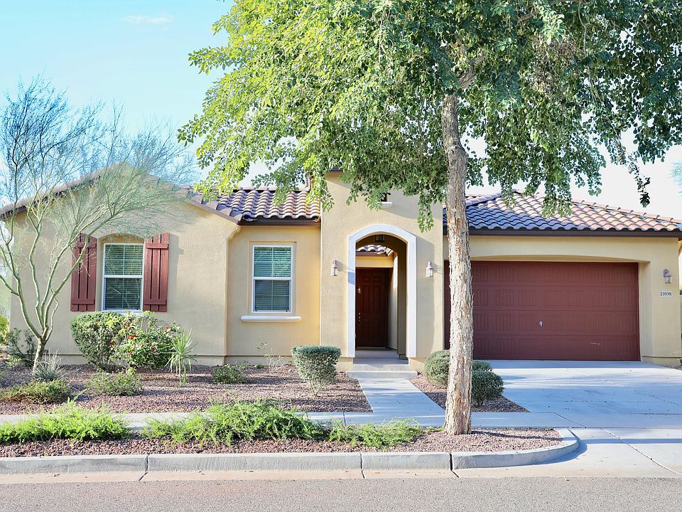 1st image of 21098 W Wycliff Dr