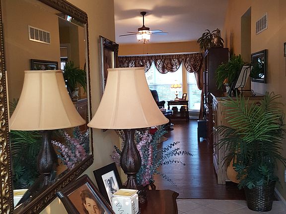 5th image of 161 Tori Pines Dr