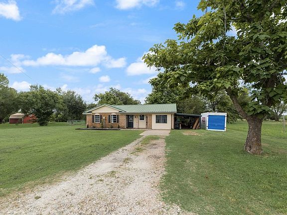 2nd image of 393 County Road 3320