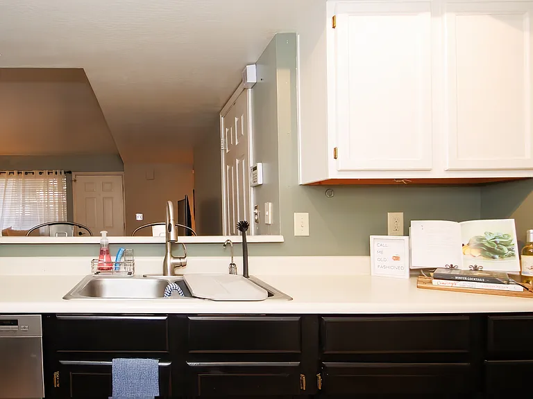 5402 E Windsor Ave #30 — Photo 8