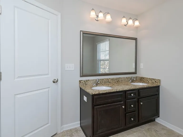 436 Riglaw Cir — Photo 31