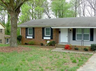 1112 Northwood Dr, Charlotte, NC 28216