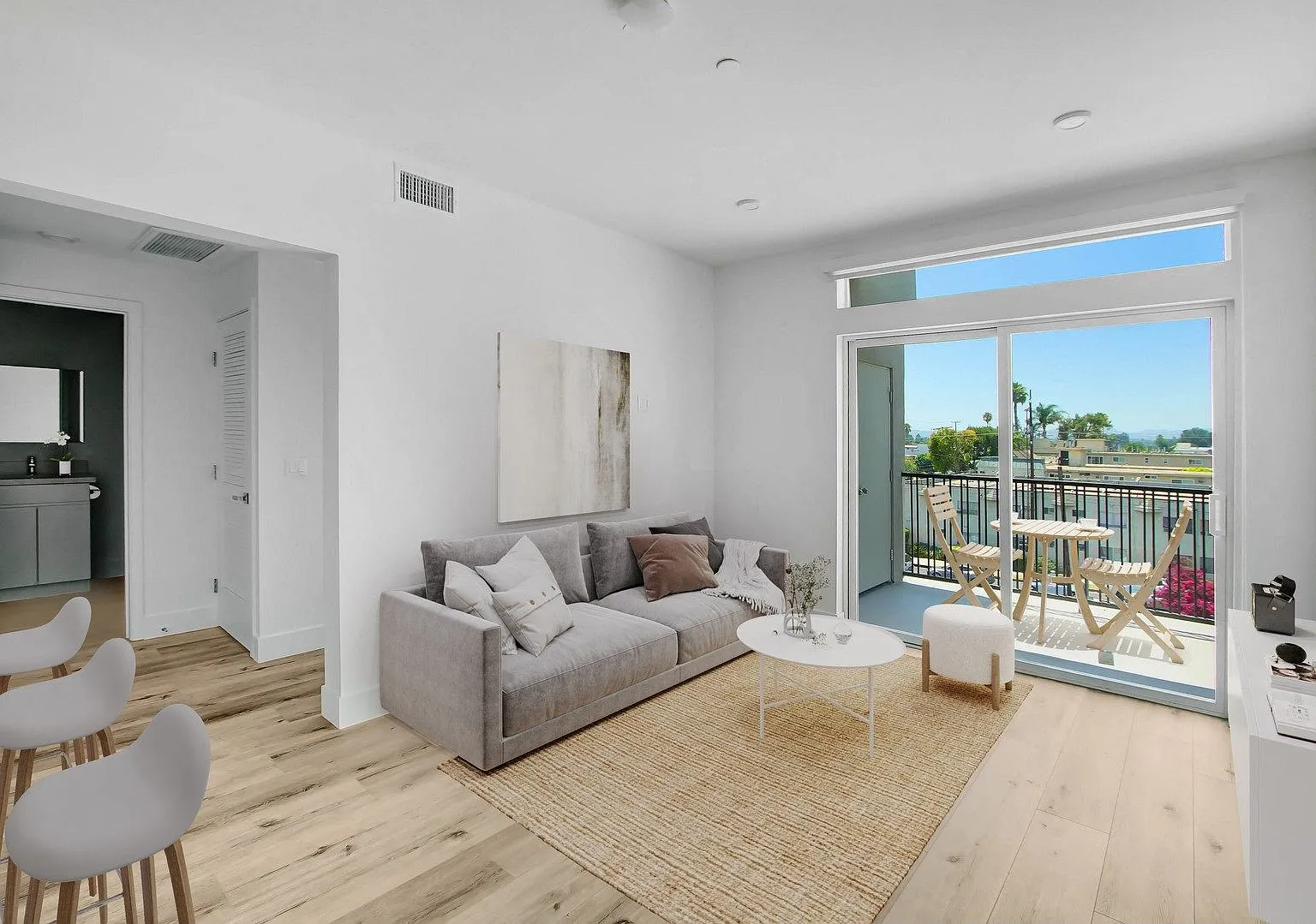 The Bay Apartment Homes — Photo 2