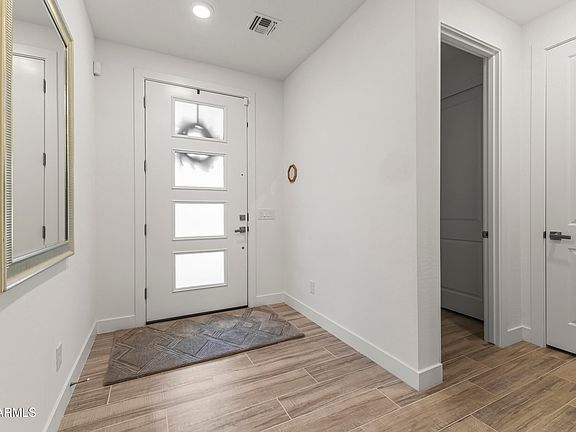 4th image of 26943 N 74TH Avenue