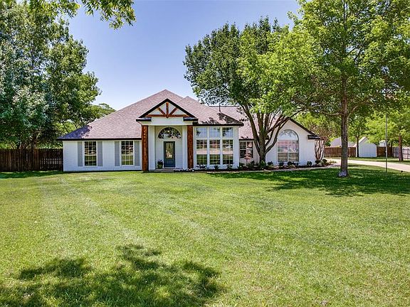 2nd image of 2240 Cottonwood Ct