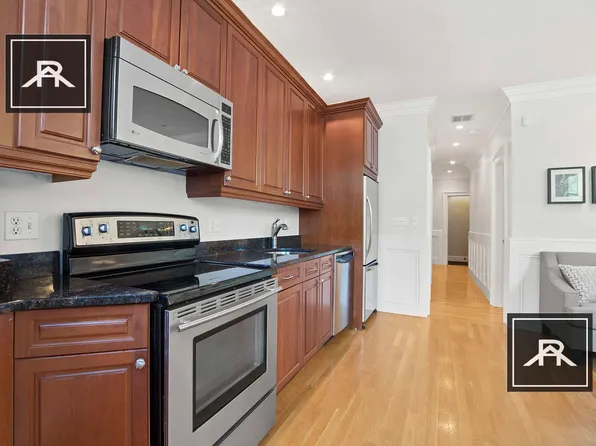 246 Beacon St APT 1B, Boston, MA 02116