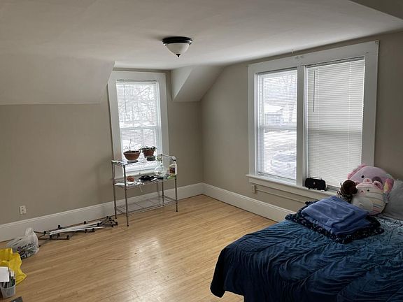 5th image of 1104 Birch St #3