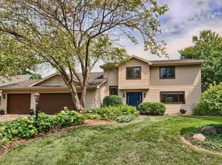 1914 Byrnebruk Dr, Champaign, IL