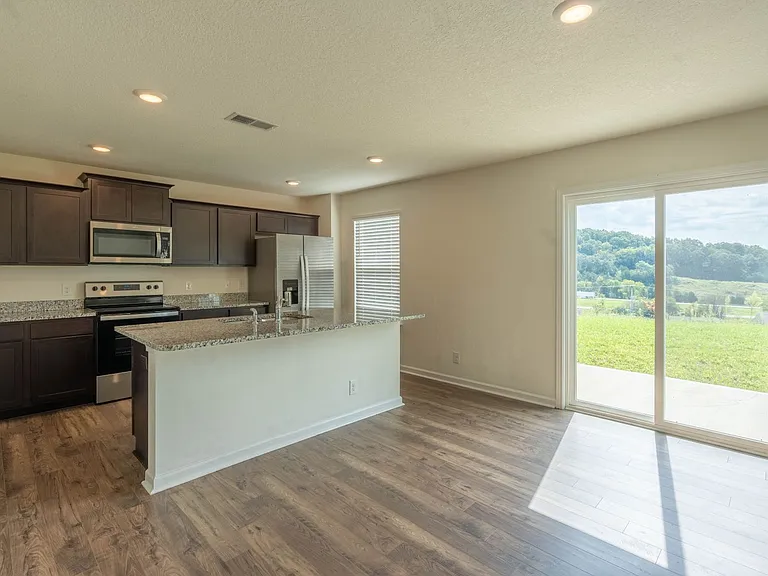 2915 Southbridge Rd — Photo 9