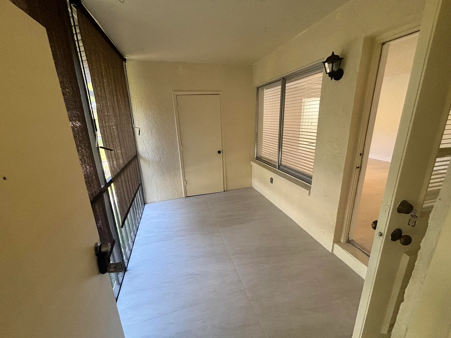 2 bed, 2.0 bath, 1115 sqft, $2,000 — Photo 3