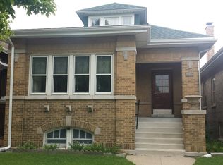 2308 Clinton Ave, Berwyn, IL 60402