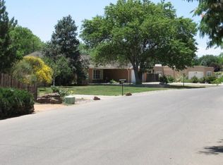 2208 Dietz Pl NW, Albuquerque, NM 87107