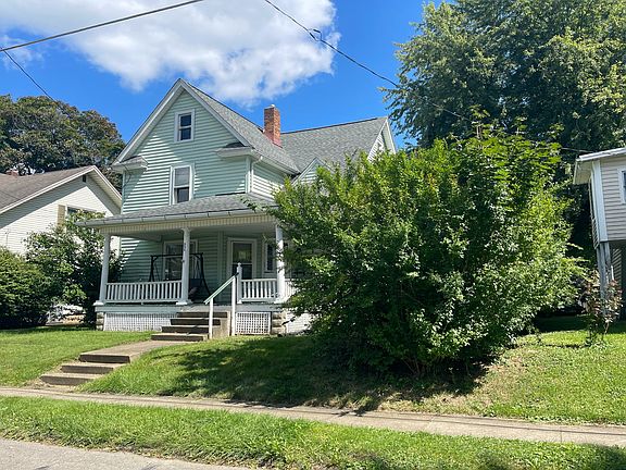 2nd image of 326 N Elm St