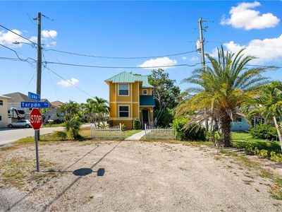 4011 Tarpon Ave, Bonita Springs, FL, 34134