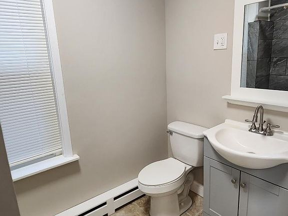 4th image of 73 N Franklin St Unit 3