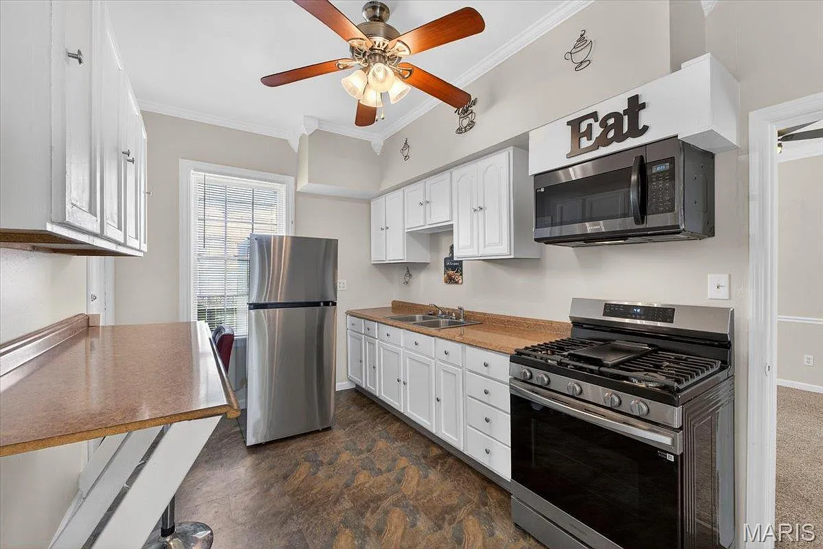 2 bed, 1416 sqft, $1,600 — Photo 3